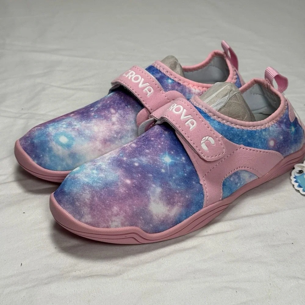 Crova Kids Water Shoes US 5 EU 32 Pink Galaxy‎ Slip On Swim Beach Light